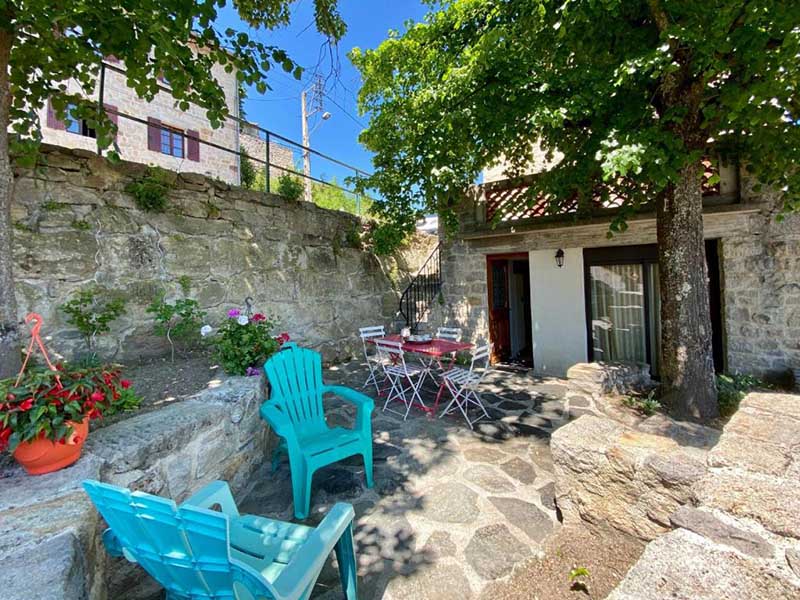 hotel l'abri blavozy 43